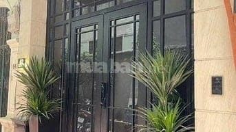 NHÀ CÓ THANG MÁY - MẶT TIỀN NGUYỄN THÁI BÌNH Q1 GIÁ 43 TRIỆU 