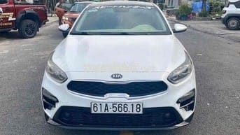 Kia Cerato mẫu mới đăng kí 2019 - 95000 km