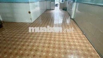 NHÀ CẤP 4 - 2 TẦNG, DIỆN TÍCH TO, HẺM RỘNG, SÁT MẶT TIỀN - P14 Q4