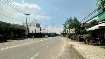 Tôi cần bán mặt tiền Trân quốc Toản