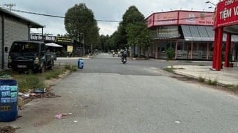 Đất nền ngay chợ đêm bàu bàng, dân cư đông đúc kinh doanh được luôn