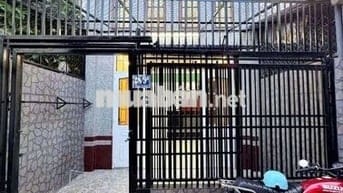 Nhà trệt rộng kế siêu thị Lotte Mart