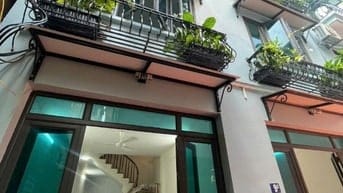 Bán nhà khu Nguyễn Chính, Tân Mai, Hoàng Mai, 42 m2x3,5 tầng xây mới