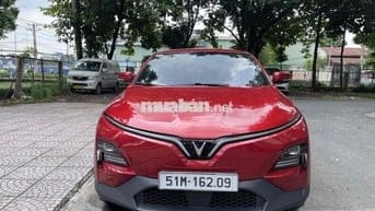 VinFast VF6 2025 - 2000 km