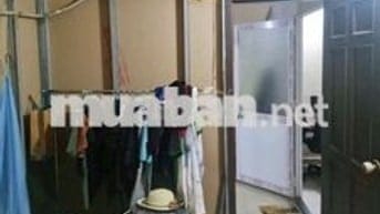 Cho thuê nhà tx 25 giá 4tr  gần ubp gần chợ tx q12