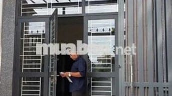 Cho thuê nhà nguyên căn mặt tiền đường Tân Thới Nhất 13C