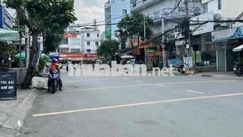 Nhà 4 Tâng Khu Biệt Thự Bên Sông Cao Cấp Sài Gòn