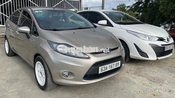 Ford Fiesta 2011 1.4 MT - 156789 km