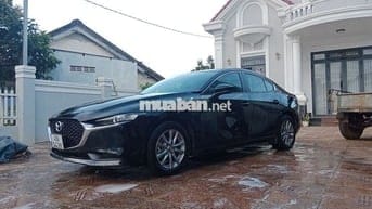 Mazda 3 2022 - 7900 km