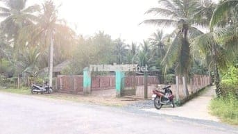 Bán miếng đất nền mặt tiền gần chợ