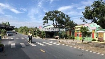Bán đất mặt tiền trương vĩnh nguyên