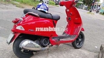Bán xe Vespa 2011
