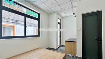 Phòng mới xây ngay cầu nguyễn văn cừ ở được từ 1-2 người rộng hơn 22m2