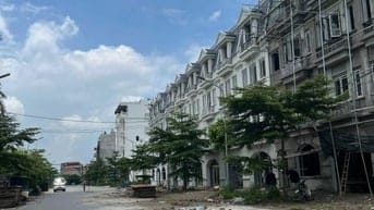 tôi cần bán lô đất đấu giá 77,5m2 tại kim chung hoài đức gần đường 24m