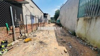 Cần bán lô đất 172,2m2 ngay chợ Chánh Lưu, sát ĐT 741