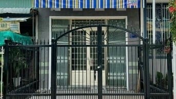 HẠ GIÁ 150TR CHỦ BÁN NHÀ C4 BÌNH CHÁNH 255TR(0896555060)