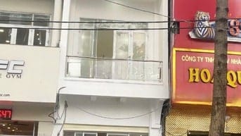 GIA ĐÌNH CHO THUÊ NHÀ NGUYÊN CĂN 4x18M - GIÁ THUÊ 35 TRIỆU