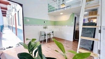 CHDV CAO CẤP BAN CÔNG - Đầy Đủ Nội Thất, Mới Xây - Free Xe - An Ninh -
