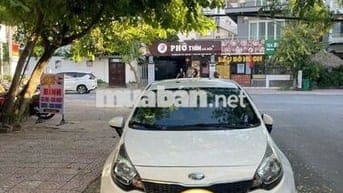 Kia Rio 2017 1.4 MT Sedan - 170000 km