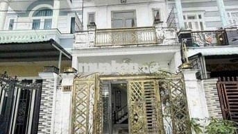 Nhà trệt lầu có nội thất KDC Quân Báo - Gần Chợ Bà Bộ