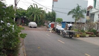 bán đất thổ cư DT 293m2 ngay trung tâm TP Long Xuyên, An Giang