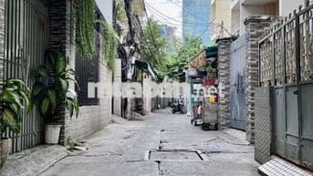 VÕ THỊ SÁU - MẶT TIỀN HẺM - CĂN GÓC -