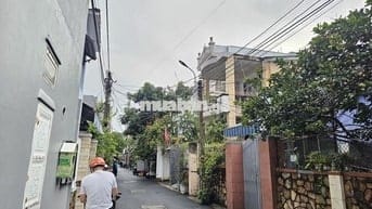 BÁN NHÀ 2 TẦNG KIỆT OTO 5M – GẦN BIỂN MỸ KHÊ, ĐÀ NẴNG