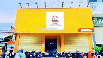 Nhà Mặt Tiền Luỹ Bán Bích, P.Tân Thành, Tân Phú- DT: 12m x 35m NH16m