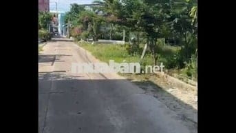 Bán Kiệt Chính hòa quý. 3 tỷ 6. 130m2. Đối diện công viên. Sạch đẹp