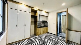 Bán nhà đầu ngõ An Dương, giá 15.8 tỷ, 43m2x5T, ô tô vào, thang máy 