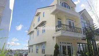 Cần Bán GẤP Nhà mới xây 8PN, View đẹp, full nội thất. Chỉ 9tỷ DT: 5x23