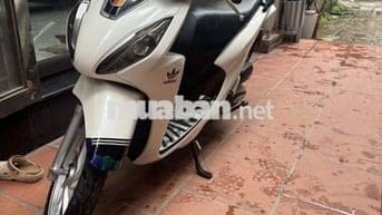 Cần bán Vision 2022 trắng bản tiêu chuẩn