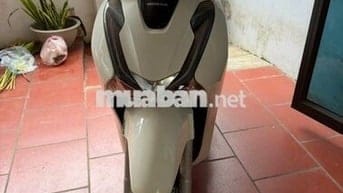 Gia đình bán xe SH150 ABS đời 2018