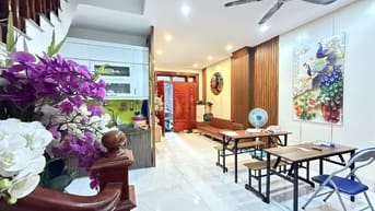 BÁN GẤP NHÀ 5 TẦNG 6 NGỦ – DỊCH VỌNG, CẦU GIẤY – 62M² – GIÁ 15 TỶ 