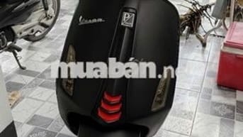 Vespa Sprint 2022 đen nhám