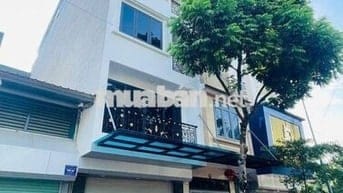 PHỐ NHỔN - 6 TẦNG THANG MÁY - PHÂN LÔ OTO VỈA HÈ - Ở VÀ KINH DOANH