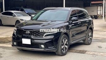Kia Sorento 2021 Luxury 2.2 AT - 50,000 km.