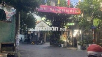 NHÀ K Ô TÔ CÙ CHÍNH LAN DT LỚN GIÁ RẺ