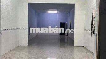 Nhà 250m2 trống suốt hẻm Đồng Văn Cống