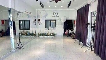 CHO THUÊ NHÀ - MẶT TIỀN ĐƯỜNG NGUYỄN TRÃI - FULL NỘI THẤT GIA ĐÌNH