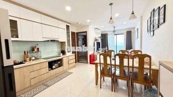 Bán chung cư Gateway tầng cao View biển 74m2