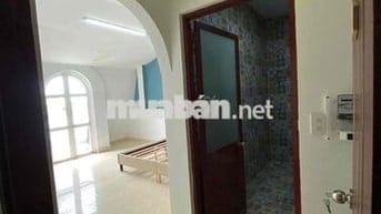 Phòng trọ giá rẻ có ban công Đà Lạt