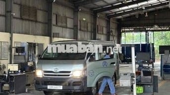 Toyota Hiace 2008 - 200000 km