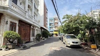 NHÀ XINH 48M2, NGUYỄN HỮU TIẾN, HẼM XE HƠI THÔNG, VỊ TRÍ VIP TÂN PHÚ