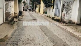 Bán gấp đất trục chính Khánh Vân  ô tô tránh ,kinh doanh  giá 10.2 .tỷ