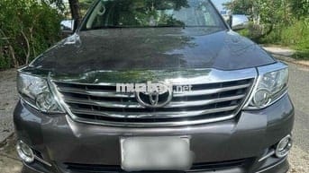 Toyota Fortuner 2015 2.7V 4x4 - 130 km