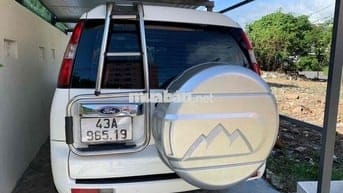 Ford Everest 2012 2.5L 4x4 MT - 400000 km