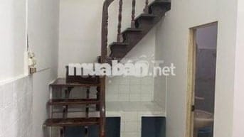 Cho thuê nhà nguyên căn hẻm chùa Định Thành.