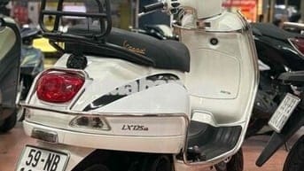 Vespa LX 125IE 2012 Chính Chủ SG !