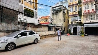 Ba mặt tiền khu Phan Xích Long 490m2 đất 15 x 35m rất hiếm bán giá rẻ